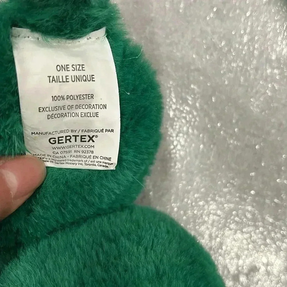 ❤️Free With Purchase ❤️Christmas Green Candy Pattern  Soft Ear Muffs - Picture 3 of 4